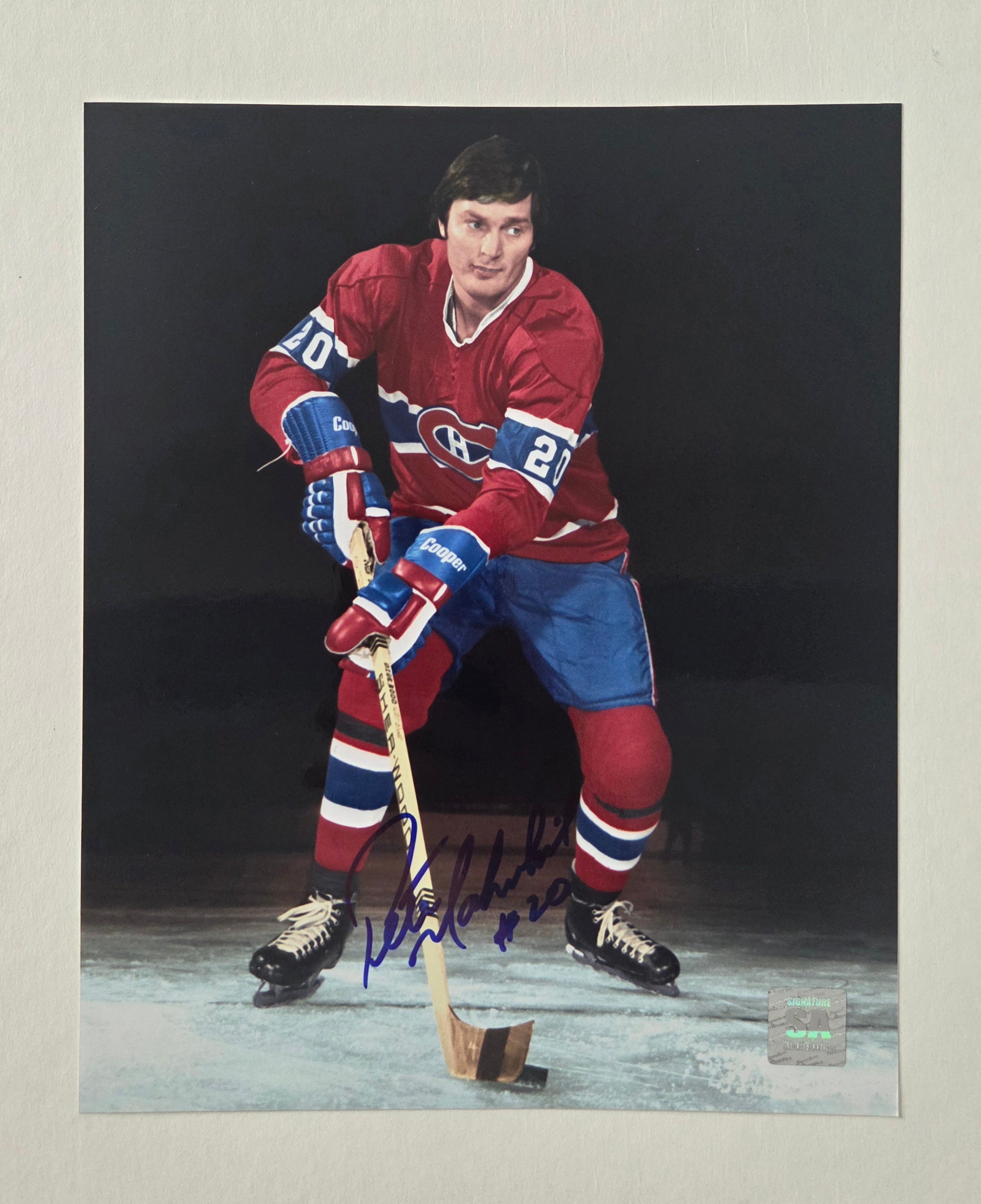 Pete Mahovlich - Signed Photo  8 x 10